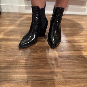 Steve Madden Glossy Black Ankle Booties